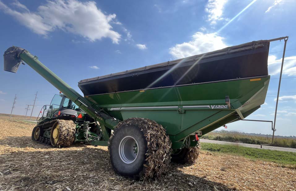 2020 Brent V1300 Grain Cart - Image 3