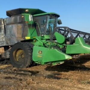 John Deere 9510 Combine and Header