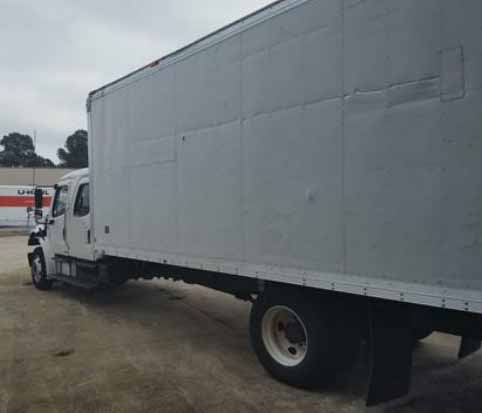 2008 Freightliner M2 Box Truck - Image 8