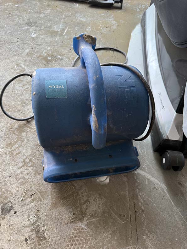 Assorted Contractor Tools - Image 37