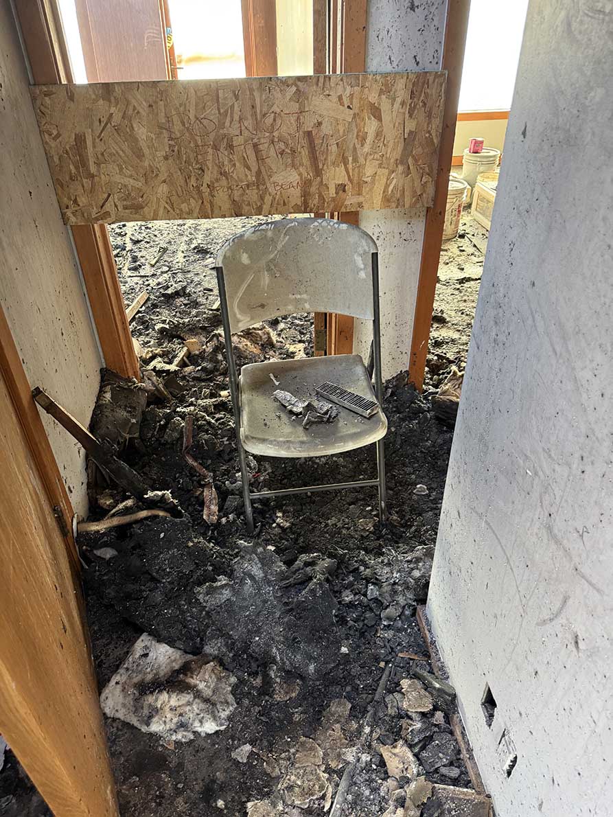 Assorted Contractor Tools - Image 60