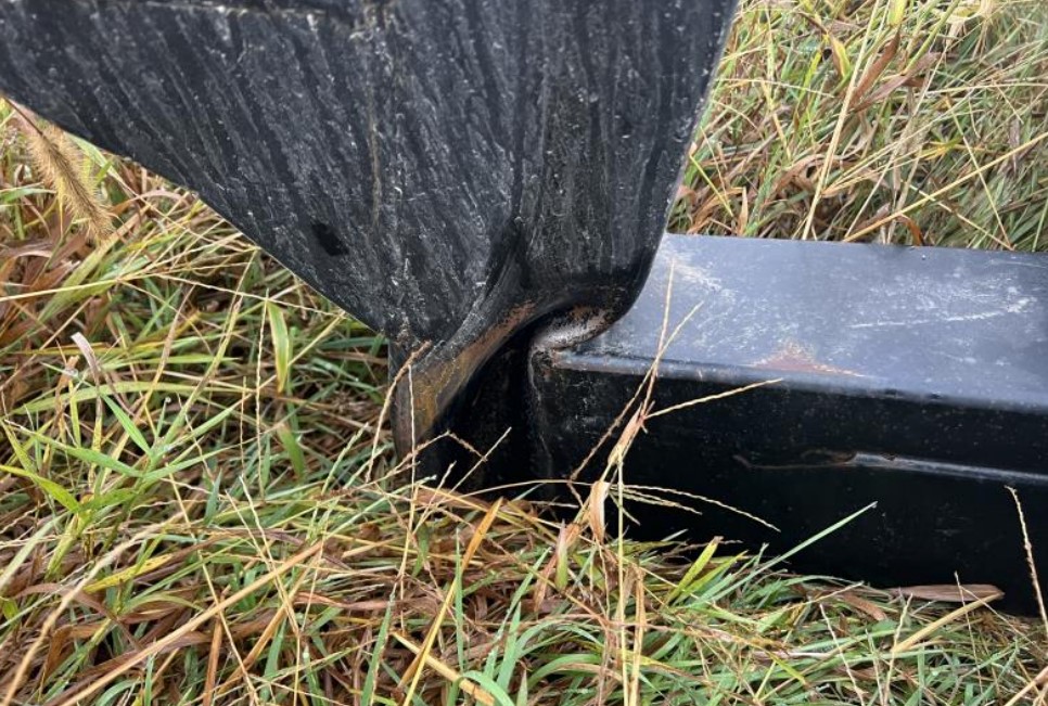 Industrias American 435 Header Trailer - Image 8