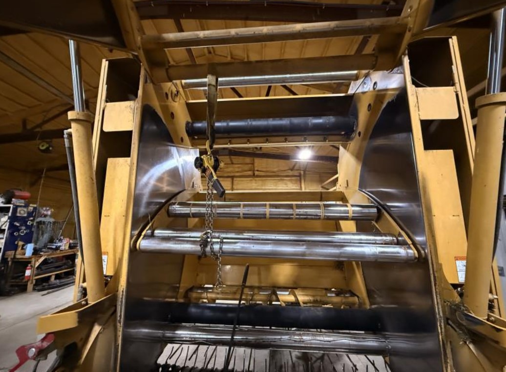 Vermeer 605M Baler - Image 3