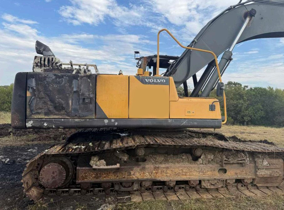 2012 Volvo EC300DL Excavator - Image 5