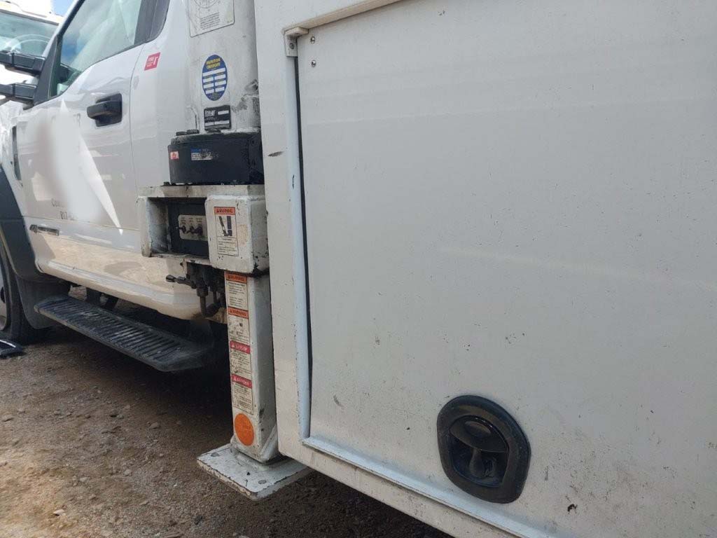 2021 Ford F550 Knuckle Boom Service Truck - Image 20