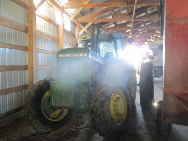 1990 John Deere 4955 Tractor - Image 24