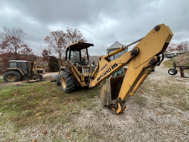 1993 Ford 455D Backhoe - Image 2
