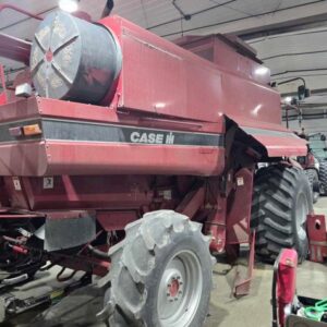 1995 CASE IH 2166 Combine
