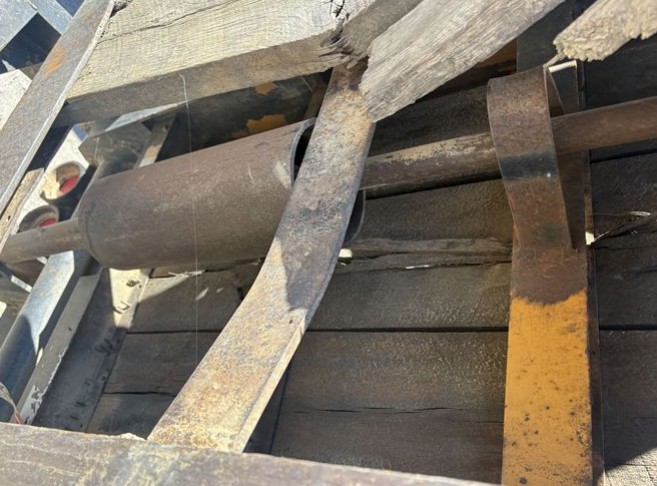 1996 Trail Boss 50 Ton 48′ Tri-Axle 9′ Trailer - Image 11