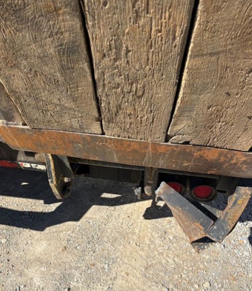 1996 Trail Boss 50 Ton 48′ Tri-Axle 9′ Trailer - Image 7