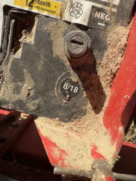 1998 CASE IH 2366 Combine - Image 8