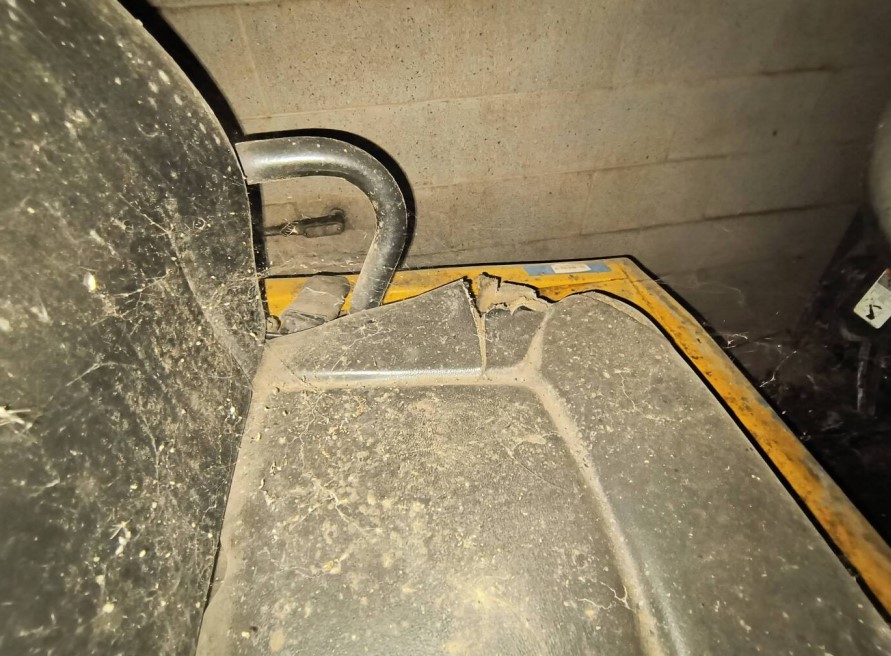 Caterpillar Electric Forklifts - Image 18