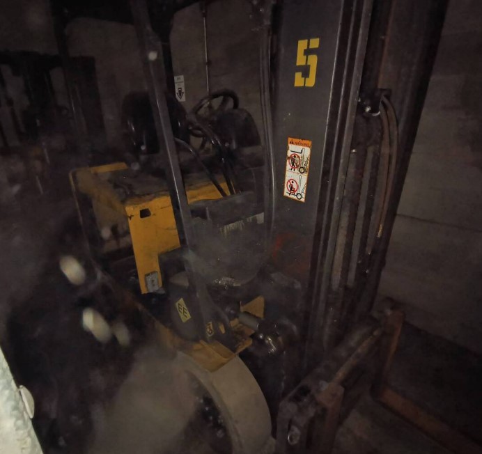 Caterpillar Electric Forklifts - Image 13