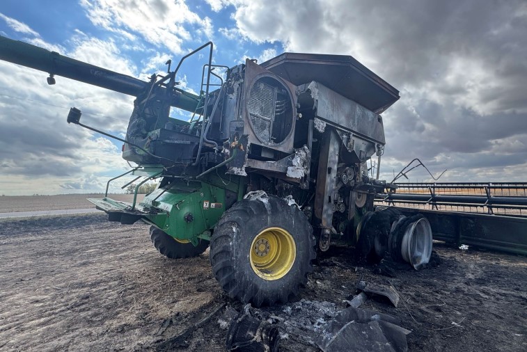 2004 John Deere 630 Header - Image 4