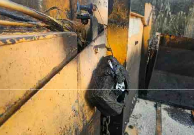 2001 Lee Boy L8500T Paver - Image 13