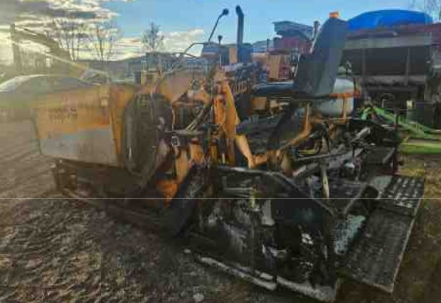 2001 Lee Boy L8500T Paver - Image 3