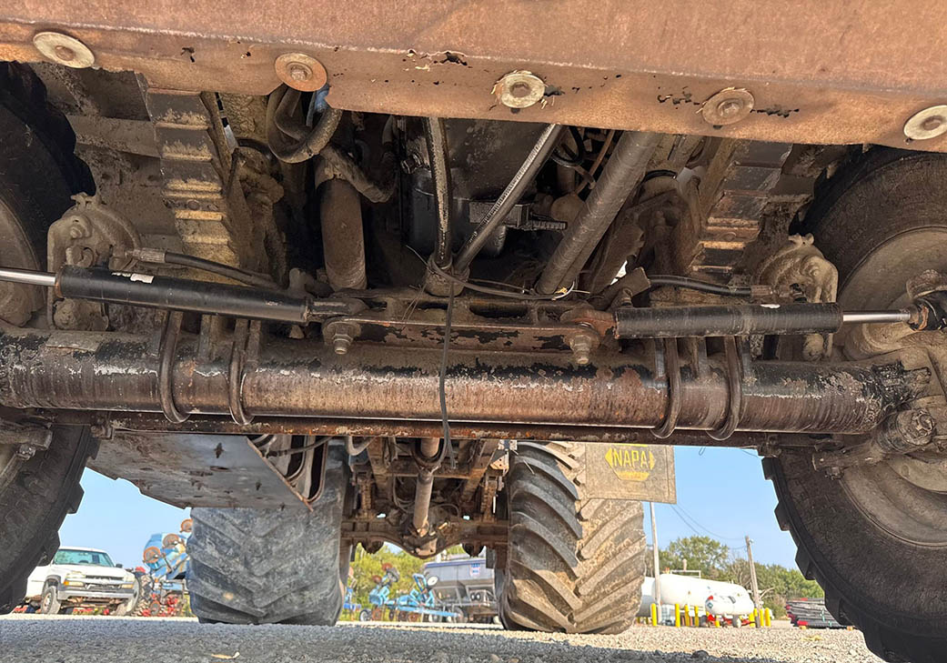 2002 Case IH FLX4300 Floater - Image 5