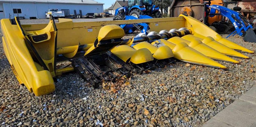 2002 New Holland 96C Header - Image 2