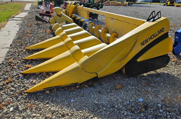 2002 New Holland 96C Header - Image 3