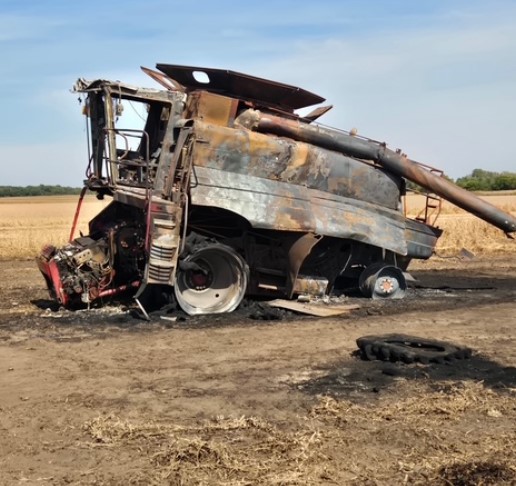 2003 Case IH 2388 Combine