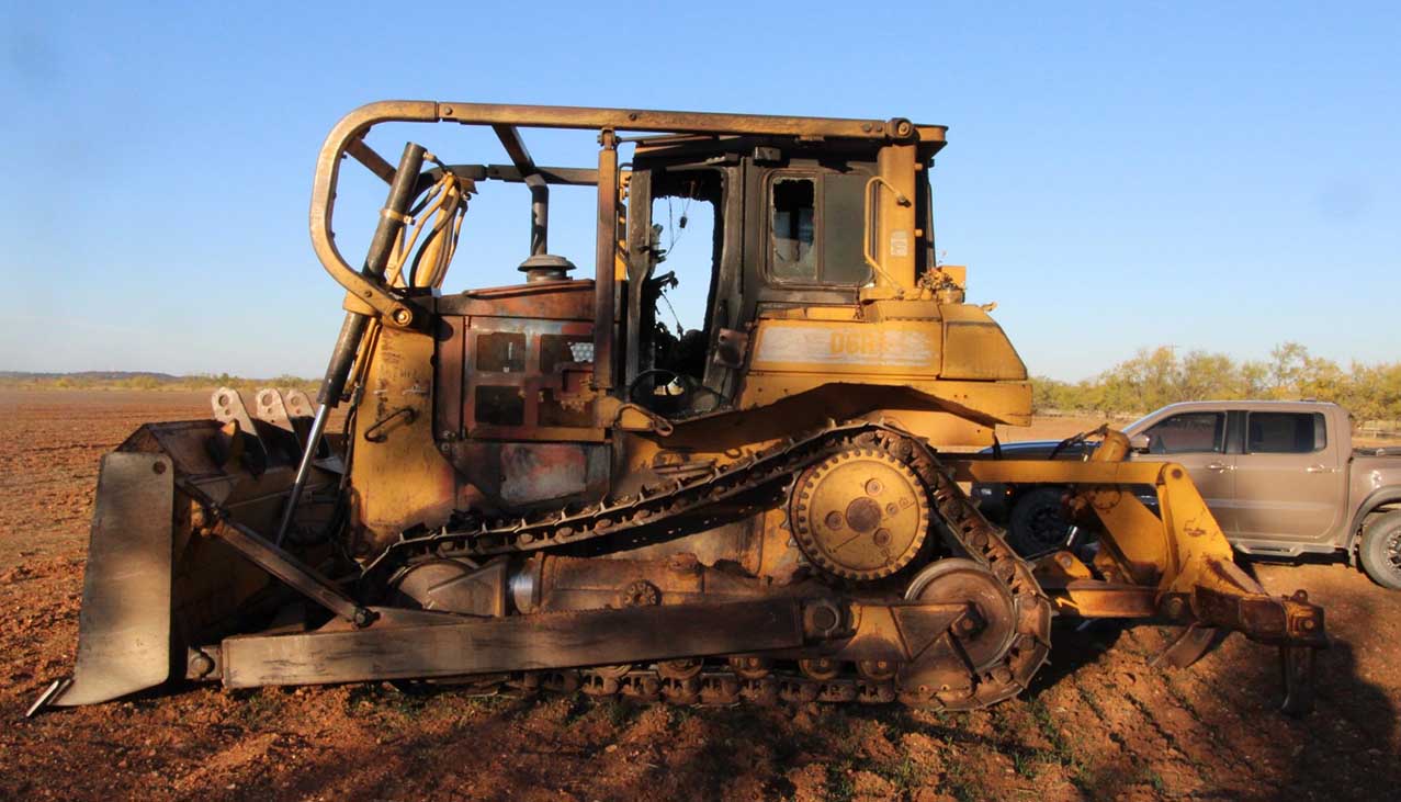 2006 Caterpillar D6R Dozer - Image 3