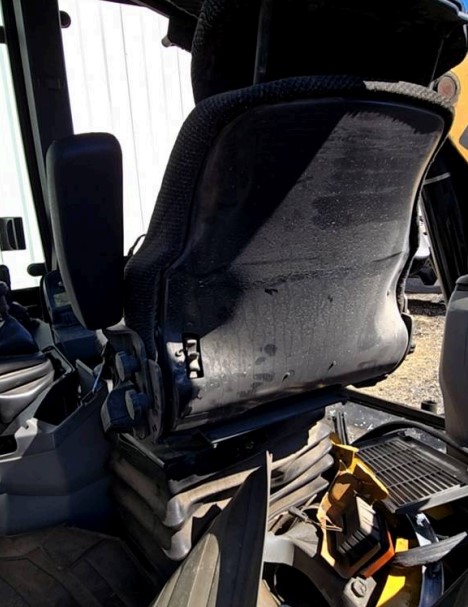 2007 Caterpillar 420E Backhoe - Image 12