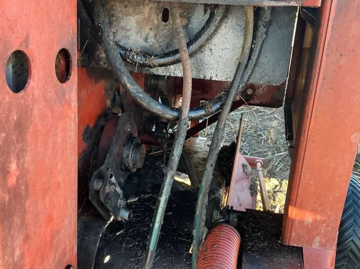 2008 Hesston 856A Baler - Image 19