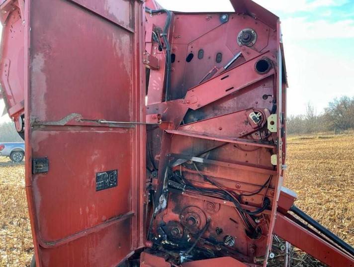 2008 Hesston 856A Baler - Image 9