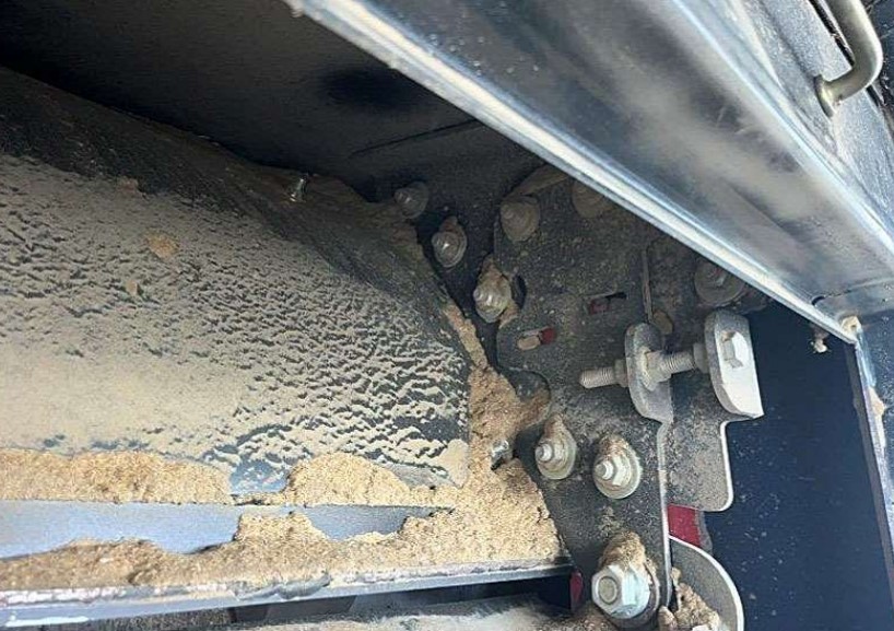 2009 Case IH 7120 Combine - Image 12