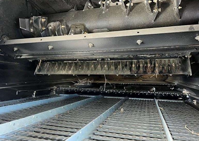 2009 Case IH 7120 Combine - Image 7