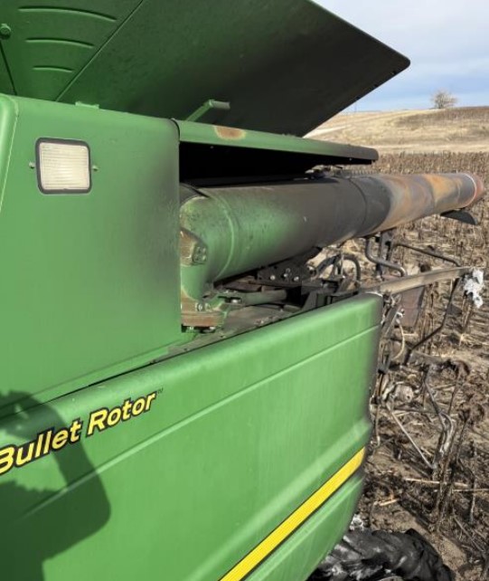 2009 John Deere 9770 STS Combine - Image 19