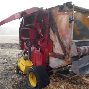 2009 New Holland BR7060 Baler