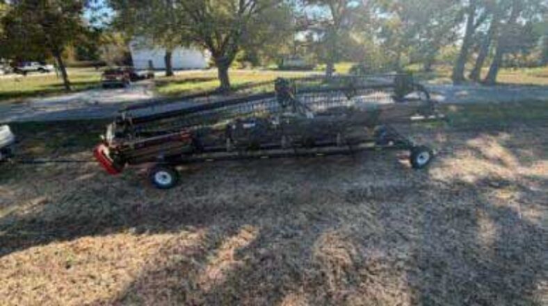 [Auction]: 2012 Case IH 2162 Header | Indiana | damaged | CAG