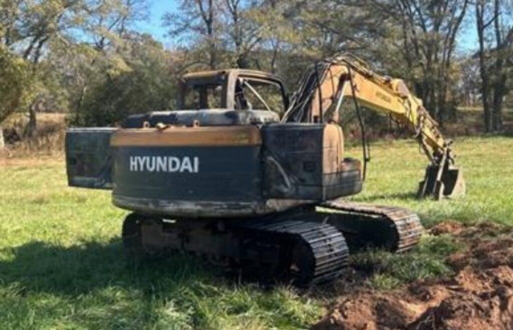 [Auction]: 2012 Hyundai R140LC-9 Excavator | est. 4,100 hours miles ...