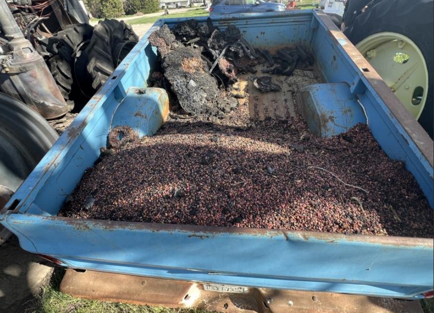 2013 CASE IH Magnum 260 Tractor - Image 9