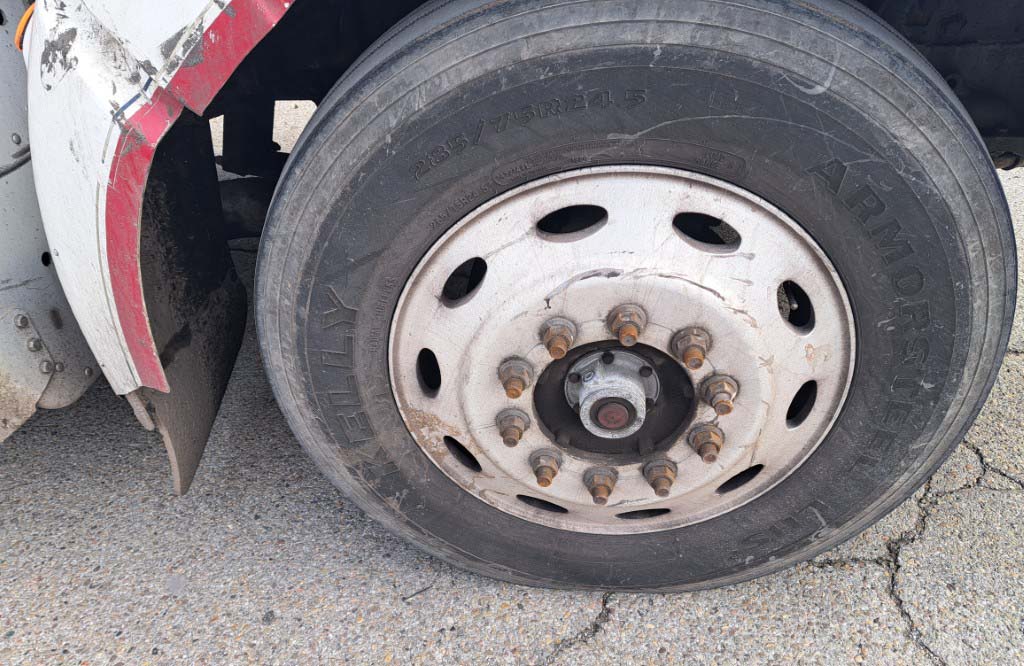 2013 Peterbilt 386 - Image 10