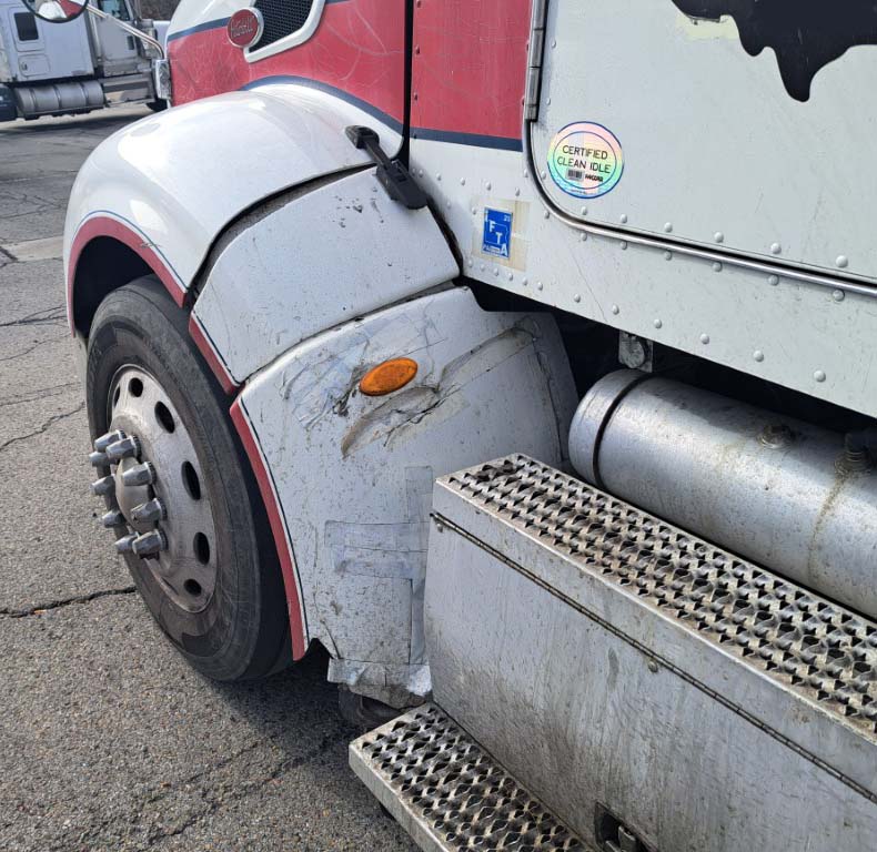 2013 Peterbilt 386 - Image 15