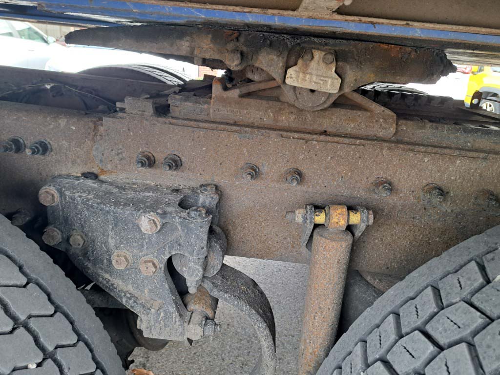 2013 Peterbilt 386 - Image 6