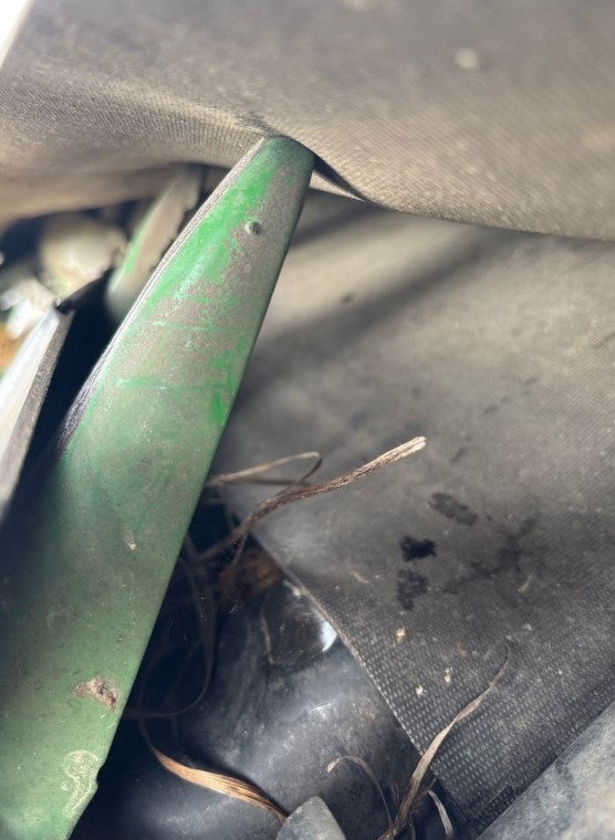 2014 John Deere 640FD Header- 40′ - Image 8