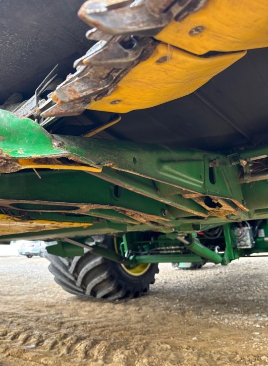 2014 John Deere 640FD Header- 40′ - Image 9