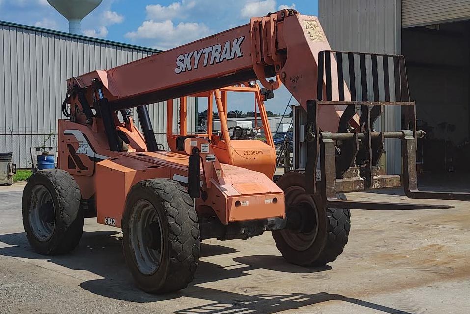 2014 JLG Skytrak 6042 Telehandler - Image 2