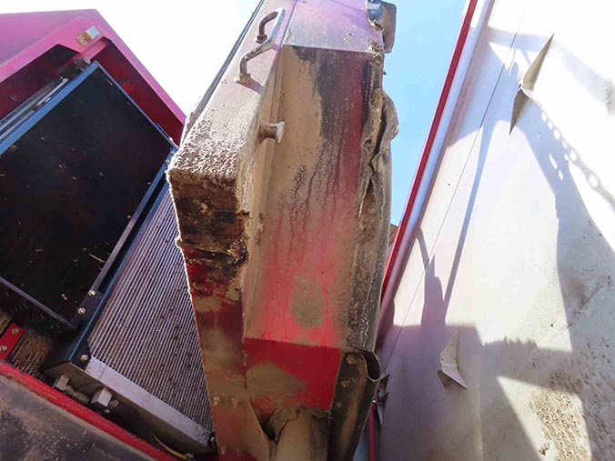 2016 Case IH 7140 Combine - Image 41