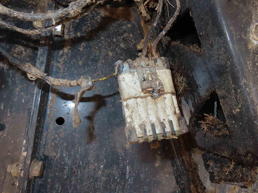 2016 Case IH 7140 Combine - Image 50