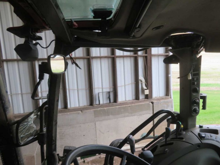 2016 Case IH Farmall 100C Tractor - Image 12