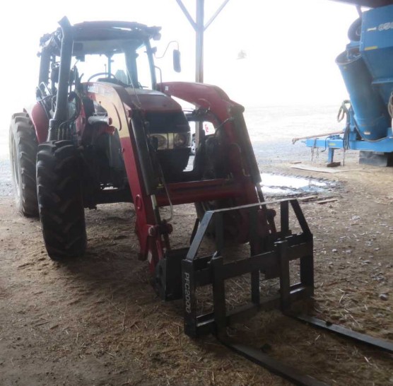 2016 Case IH Farmall 100C Tractor - Image 5
