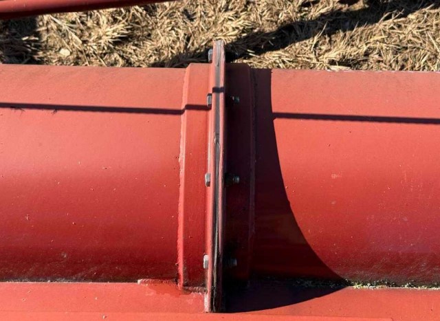 2016 13X94 Hutchison Swing Auger - Image 11