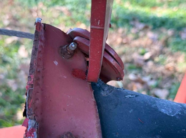 2016 13X94 Hutchison Swing Auger - Image 21