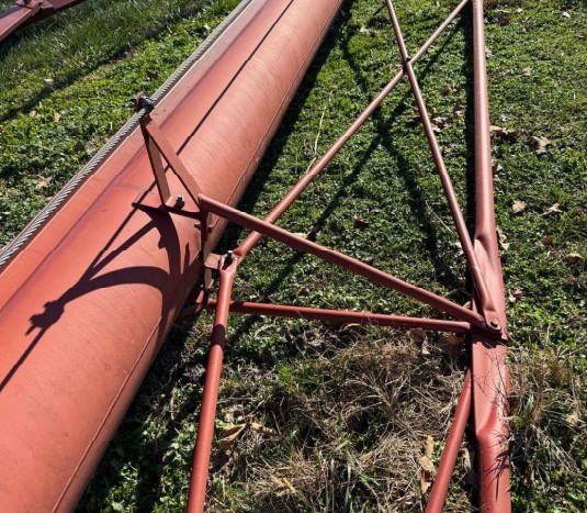 2016 13X94 Hutchison Swing Auger - Image 7