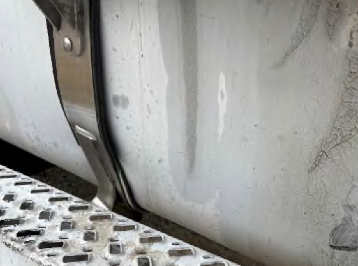 2016 Mack Granite - Image 10