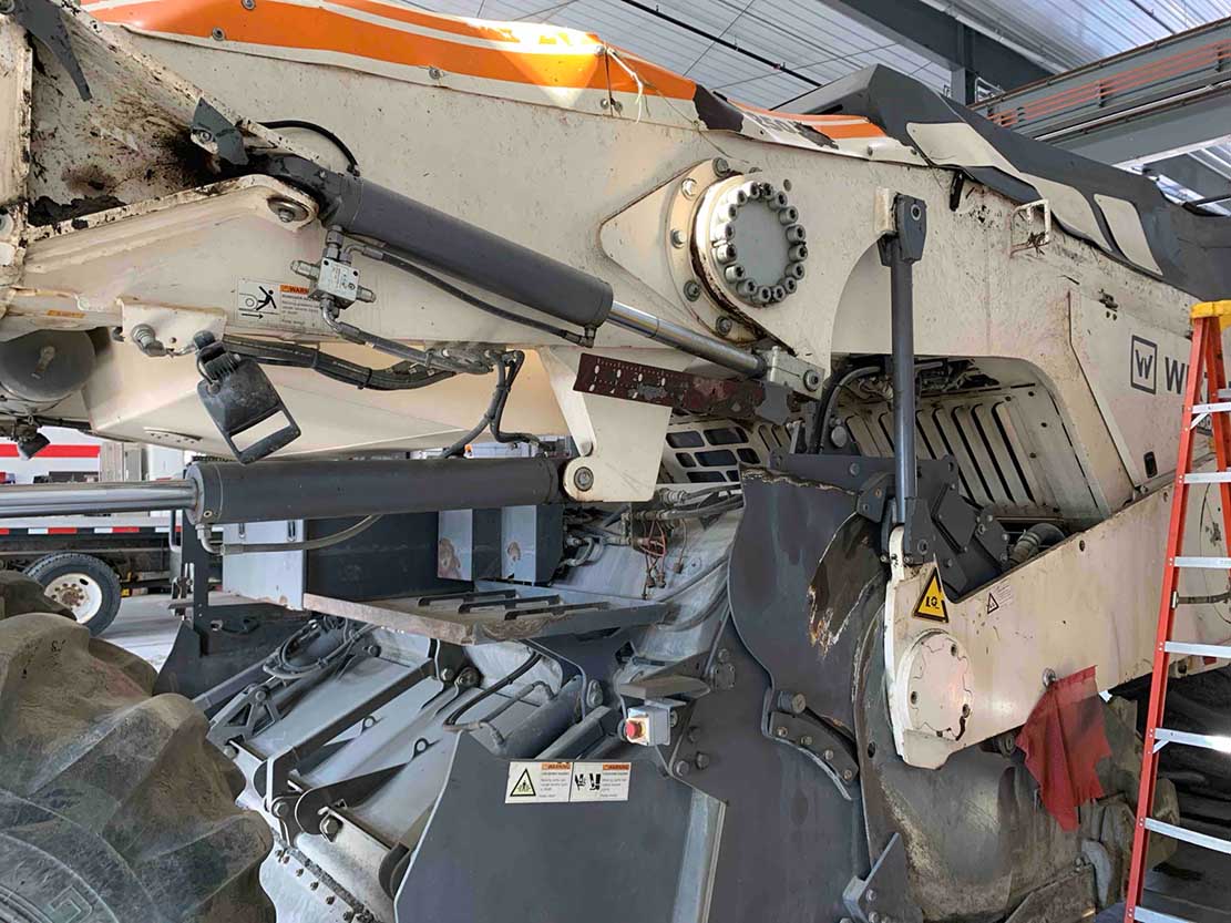 2017 Wirtgen WR 250i Cold Recycler - Image 15